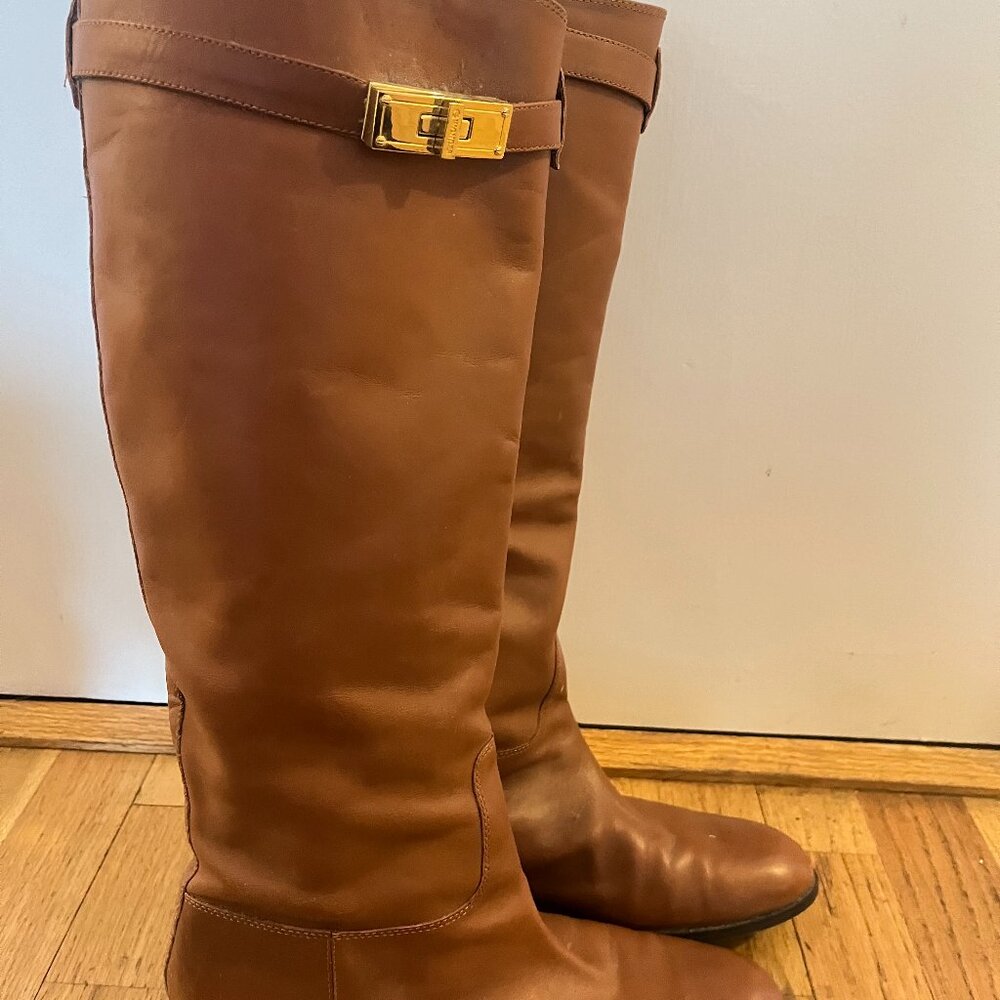 C WONDER LIGHT BROWN TALL BOOTS BOOT SIZE 9 W LOCK DETAILS